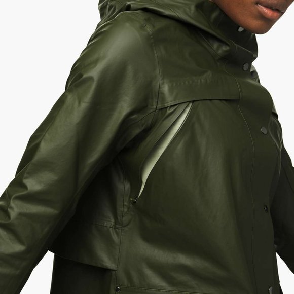 Lululemon Into the Drizzle Jacket - Picture 4 of 7